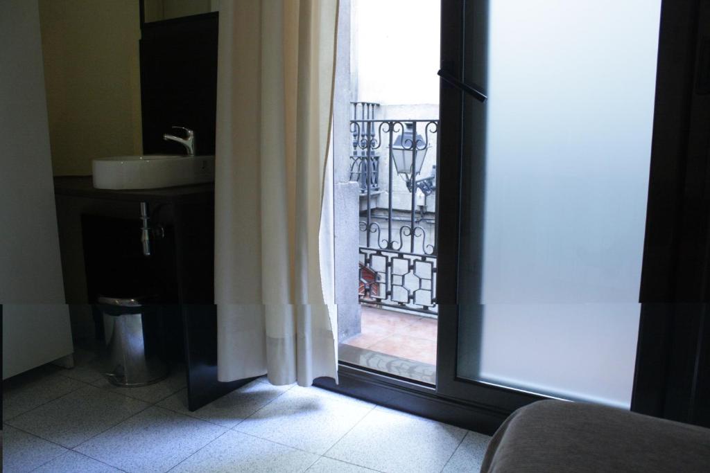 Hostal Baires Barcelona Værelse billede